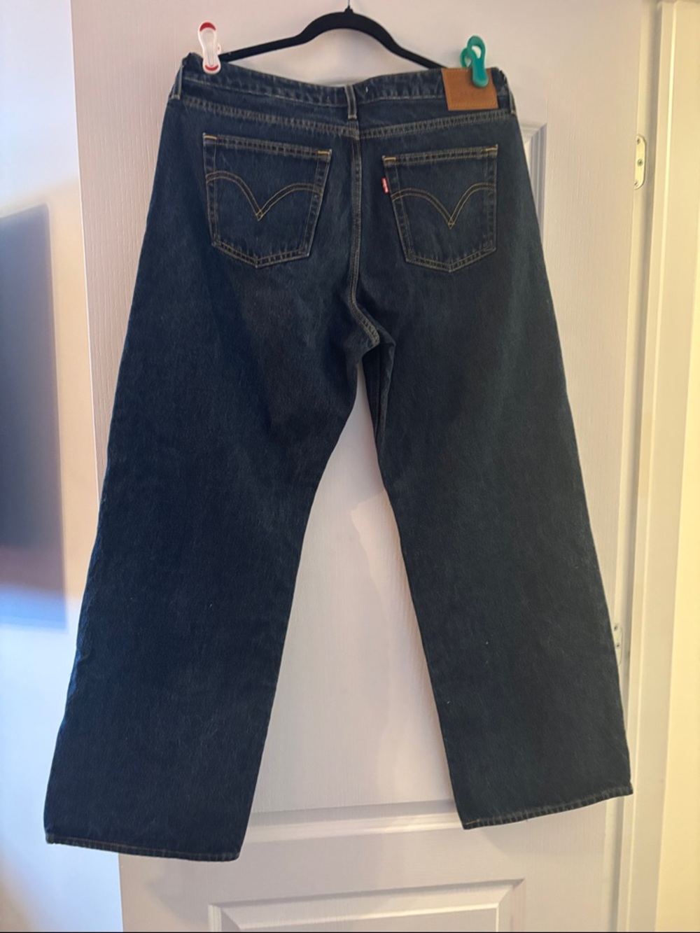 Levi's Indigo Low Loose Wide-Leg Jeans - Picture 3 of 3